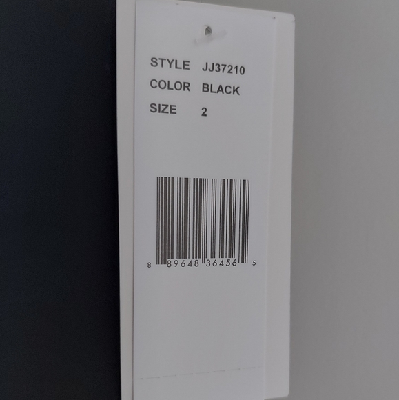 NWT Julia Jordan Asymmetrical Flutter Sleeve Dress - Picture 4 of 7